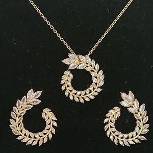 Gold And Crystal Leaf Design Necklace And Earring Set